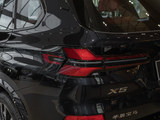 宝马X5 2025款  xDrive 40Li M运动耀夜套装_高清图16