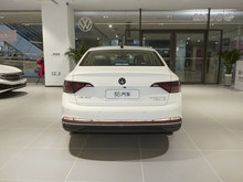 2025  200TSI DSGԽ