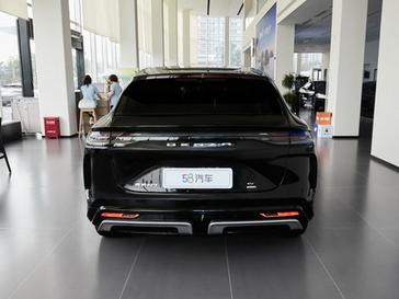 vN7