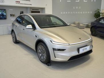 Model Y L(c)