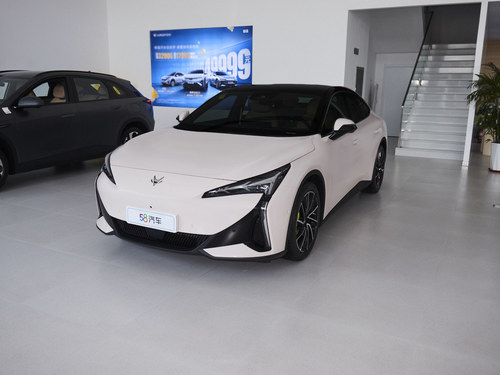 2025款 极狐 阿尔法S5 668MAX神行版 200kW