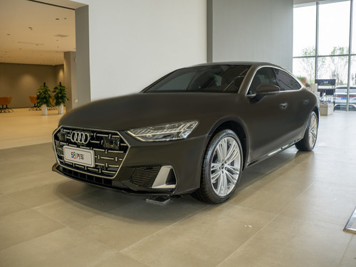 2024款 奥迪A7L 45 TFSI quattro 奢享型