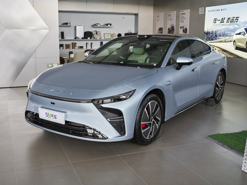 2025款 星纪元 ES 增程 Max 城区辅助驾驶