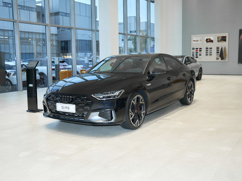 2025款 奥迪A7L 45 TFSI quattro 黑武士版