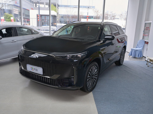 2025款 风云T10 210 奢享版