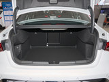 奥迪A3后备箱