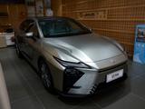 雷克萨斯ES正侧