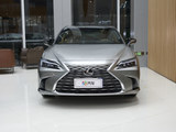 雷克萨斯ES正前
