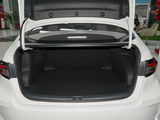 卡罗拉后备箱