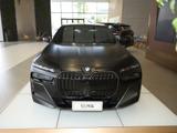 宝马7系 2026款  740Li 熠影臻藏版 M性能版运动套装_高清图2