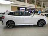 宝马X3 2026款  xDrive30L 领先型 M运动曜夜套装_高清图5