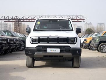����BJ40��ǰ