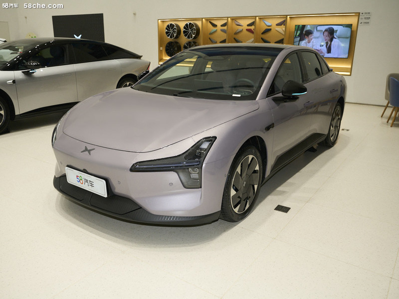 小鹏汽车小鹏MONA M03车身外观