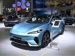 2025 L07 230UltraǬǼADS SḚ