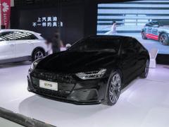 2022款 奥迪A7L 45 TFSI quattro S-line 黑武士版