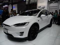 ǮҲܿ MODEL X VS Macan