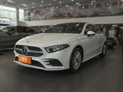 2020款 奔驰A级 改款 A 220 L 4MATIC 运动轿车