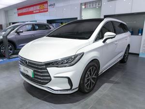 2022款 宋MAX新能源 DM-i 105KM 旗舰型