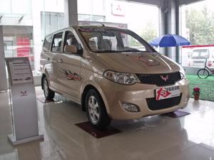 2010款 五菱宏光 1.2L 手动基本型