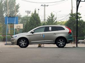 2015款 沃尔沃XC60 3.0T T6 个性运动版