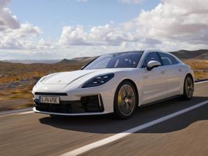 2024款 Panamera新能源 Panamera 4S E-Hybrid 行政加长版 2.9T
