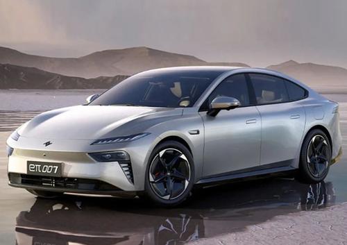 2025款 eπ007 增程 230领航行政版