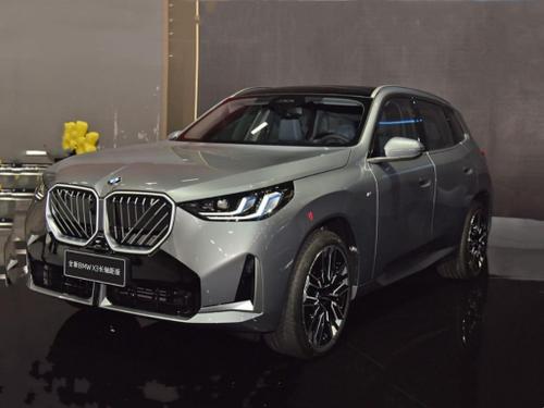 2025款 宝马X3 xDrive30L 领先型 M运动套装