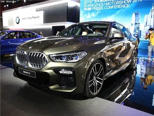 2020款 宝马X6 xDrive40i 尊享型 M运动套装